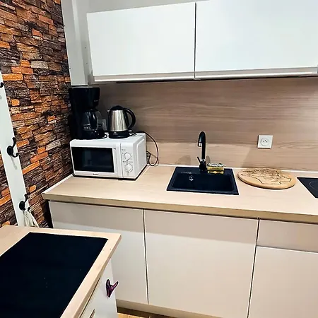 N1 Cool A Carmaux, アパート Carmaux